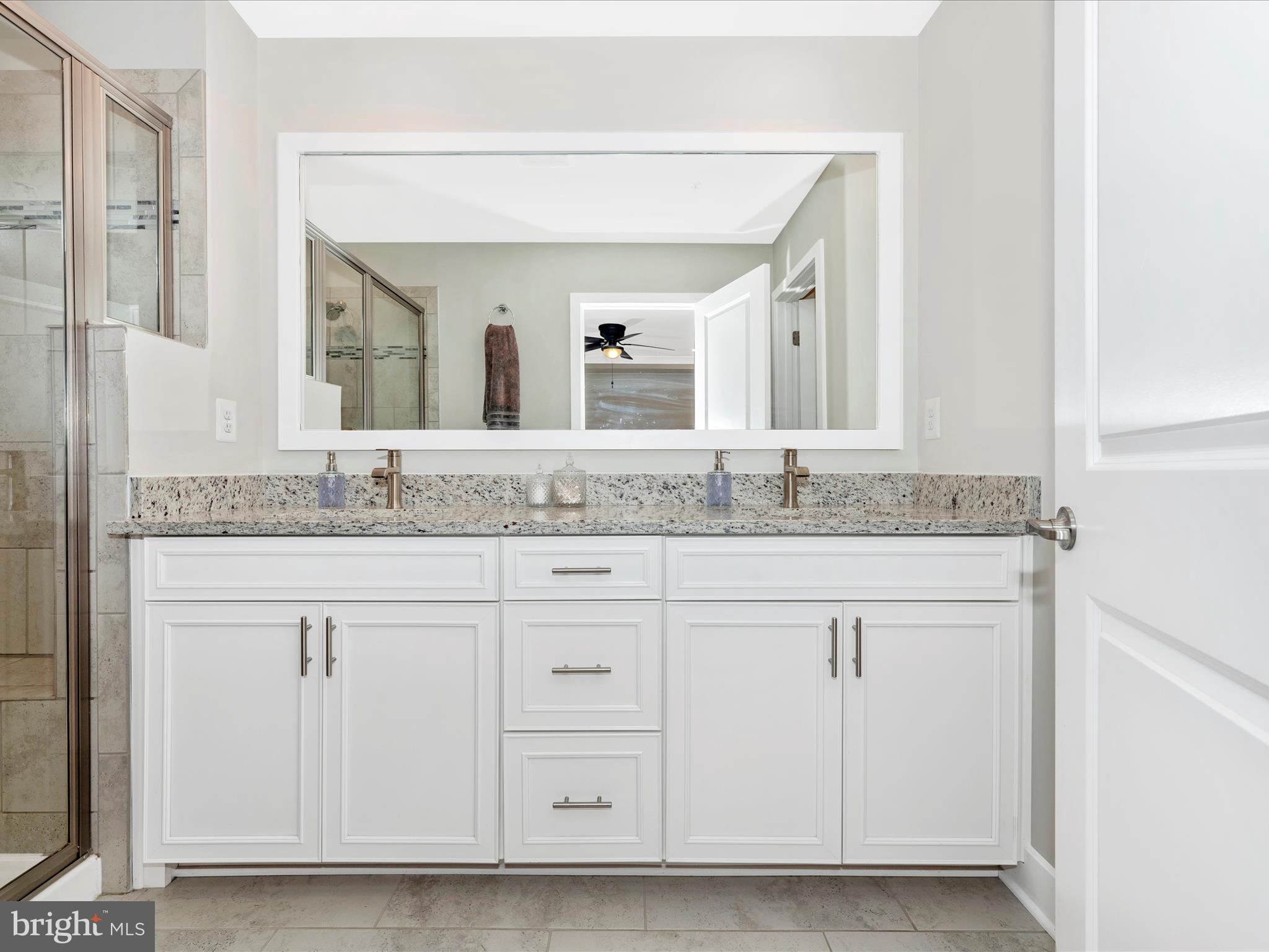 1426 Clingmans Dome Dr Dr