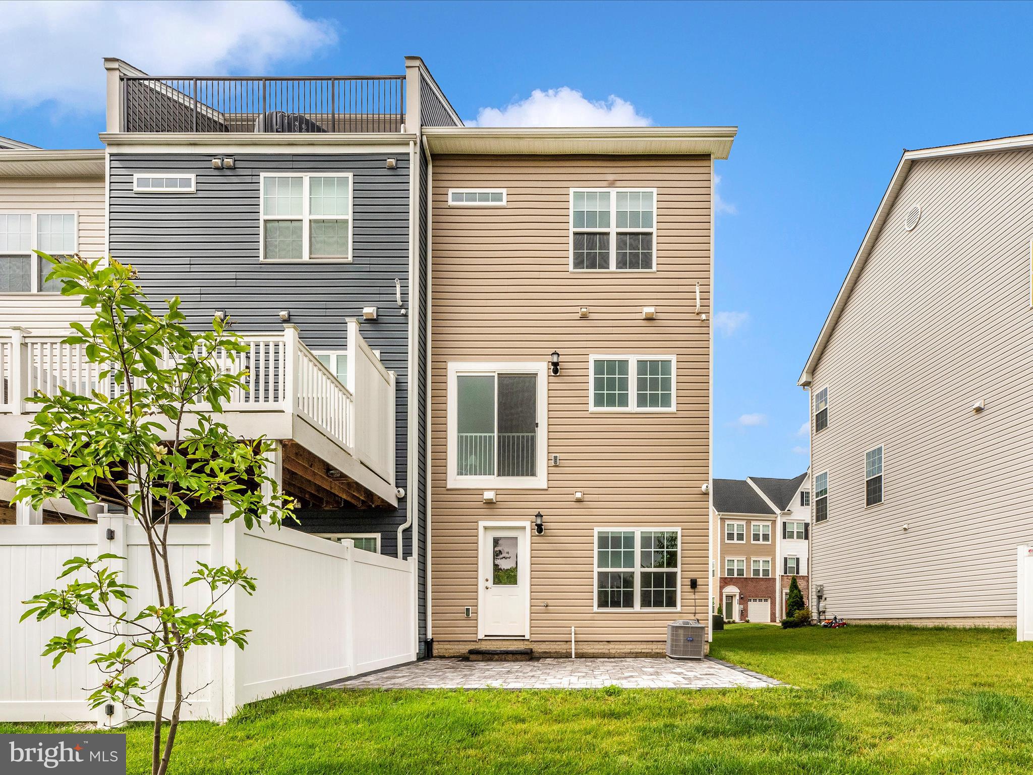 1426 Clingmans Dome Dr Dr