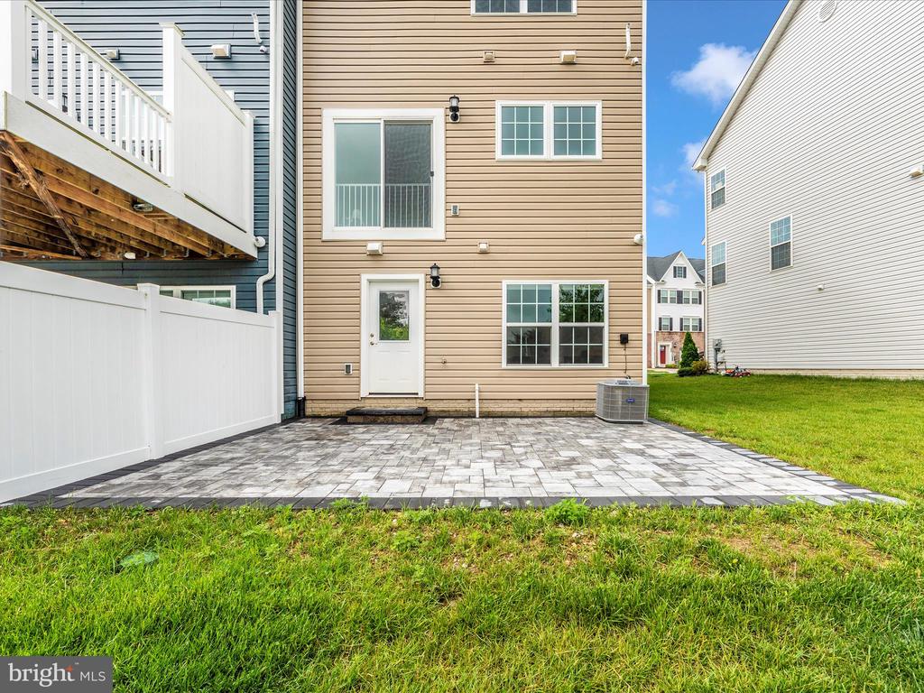 1426 Clingmans Dome Dr Dr