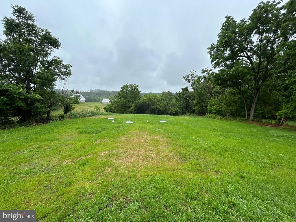 9647 Liberty Rd