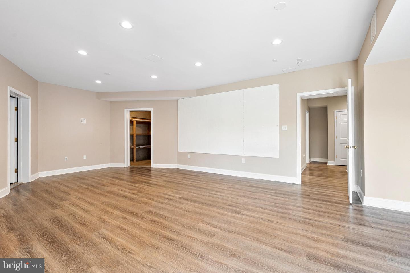 1347 Buckeystown Pike