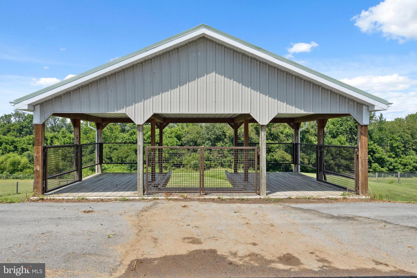 1347 Buckeystown Pike