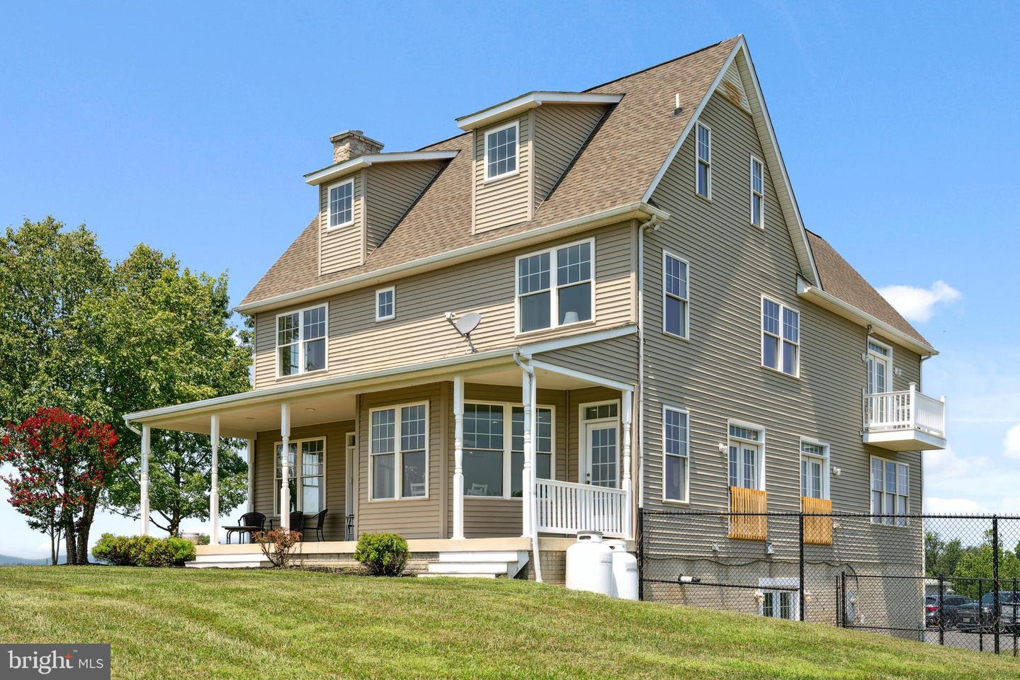 1347 Buckeystown Pike