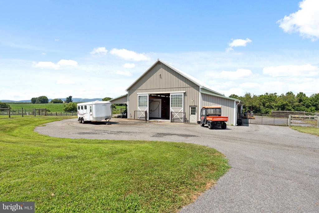 1347 Buckeystown Pike