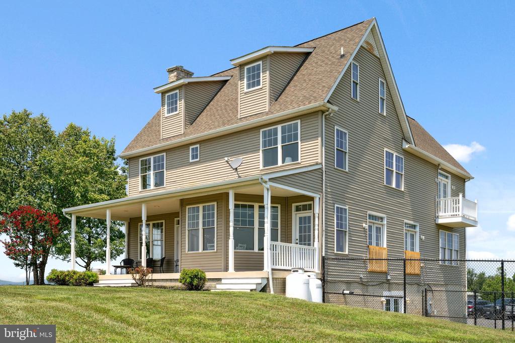 1347 Buckeystown Pike
