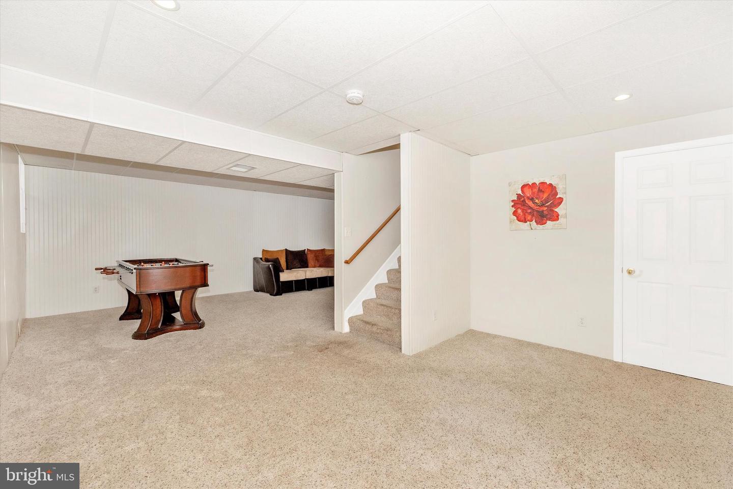 95 Burnside Ct
