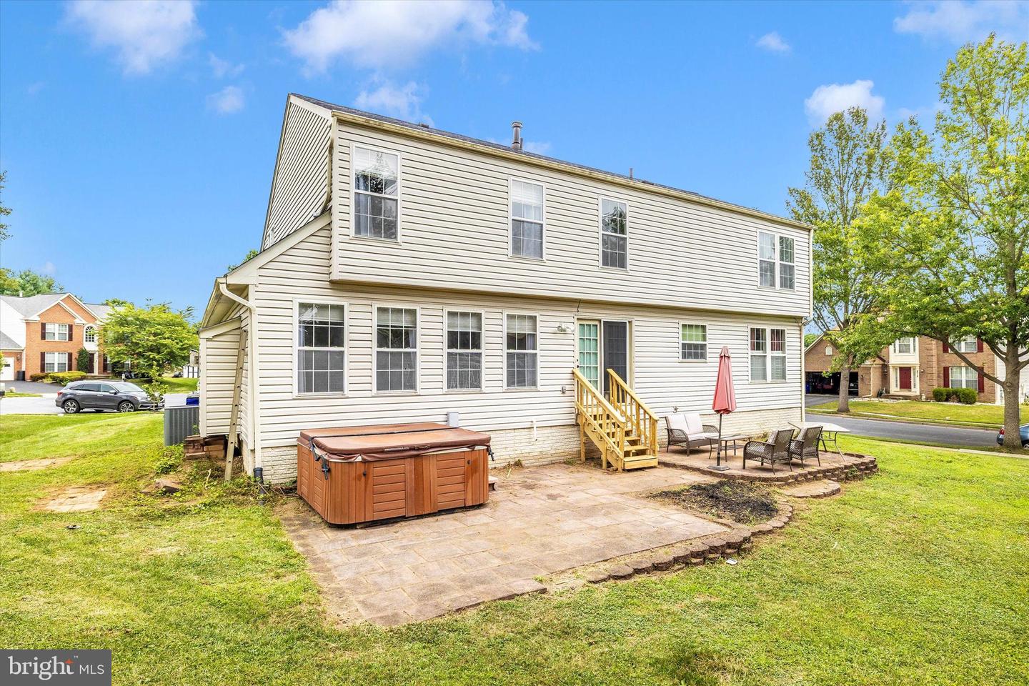 95 Burnside Ct