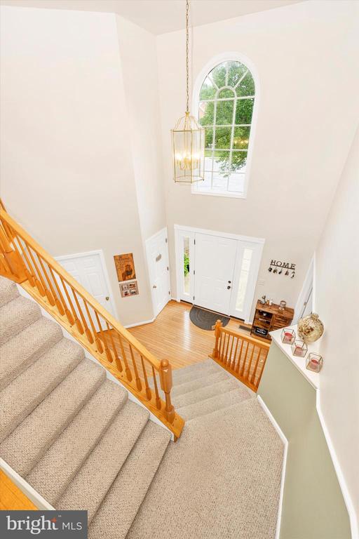 95 Burnside Ct