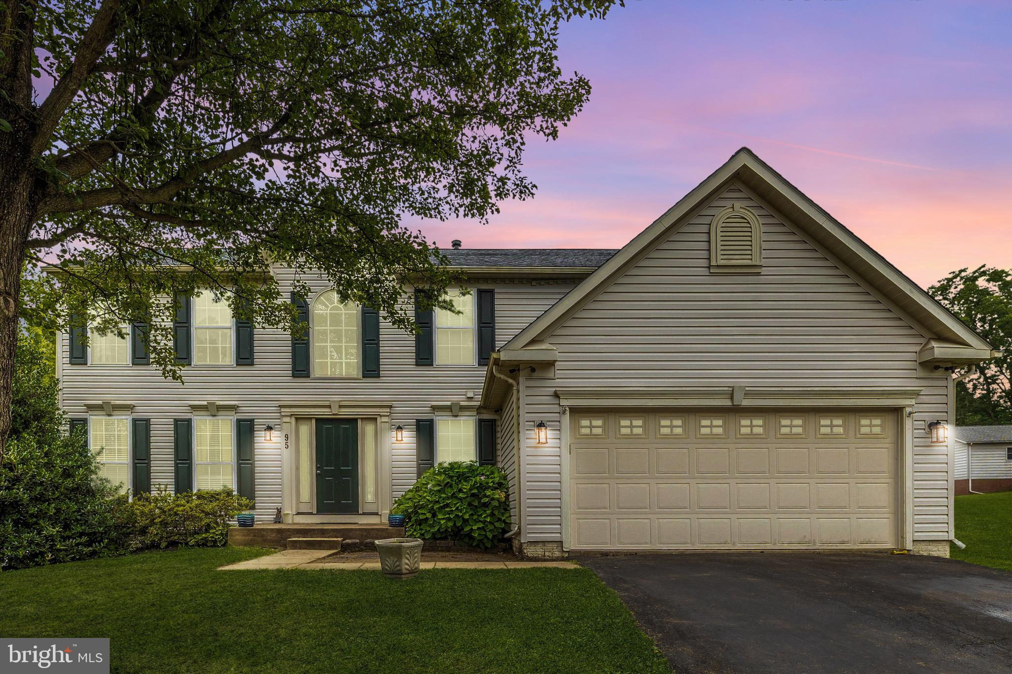 95 Burnside Ct