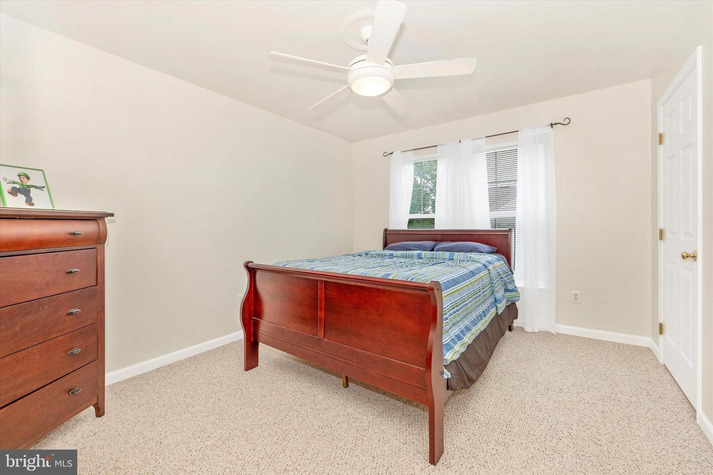 95 Burnside Ct