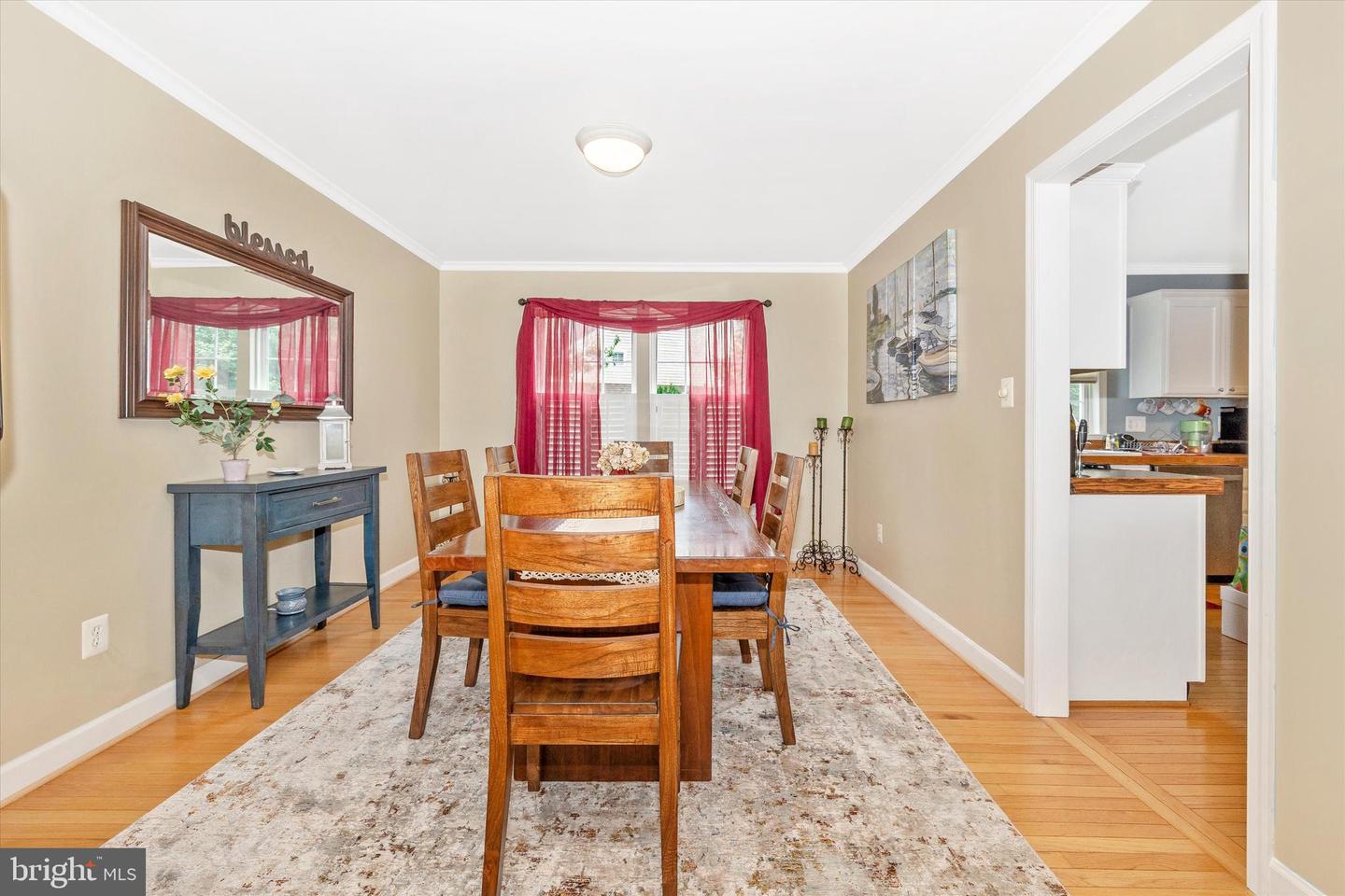 95 Burnside Ct