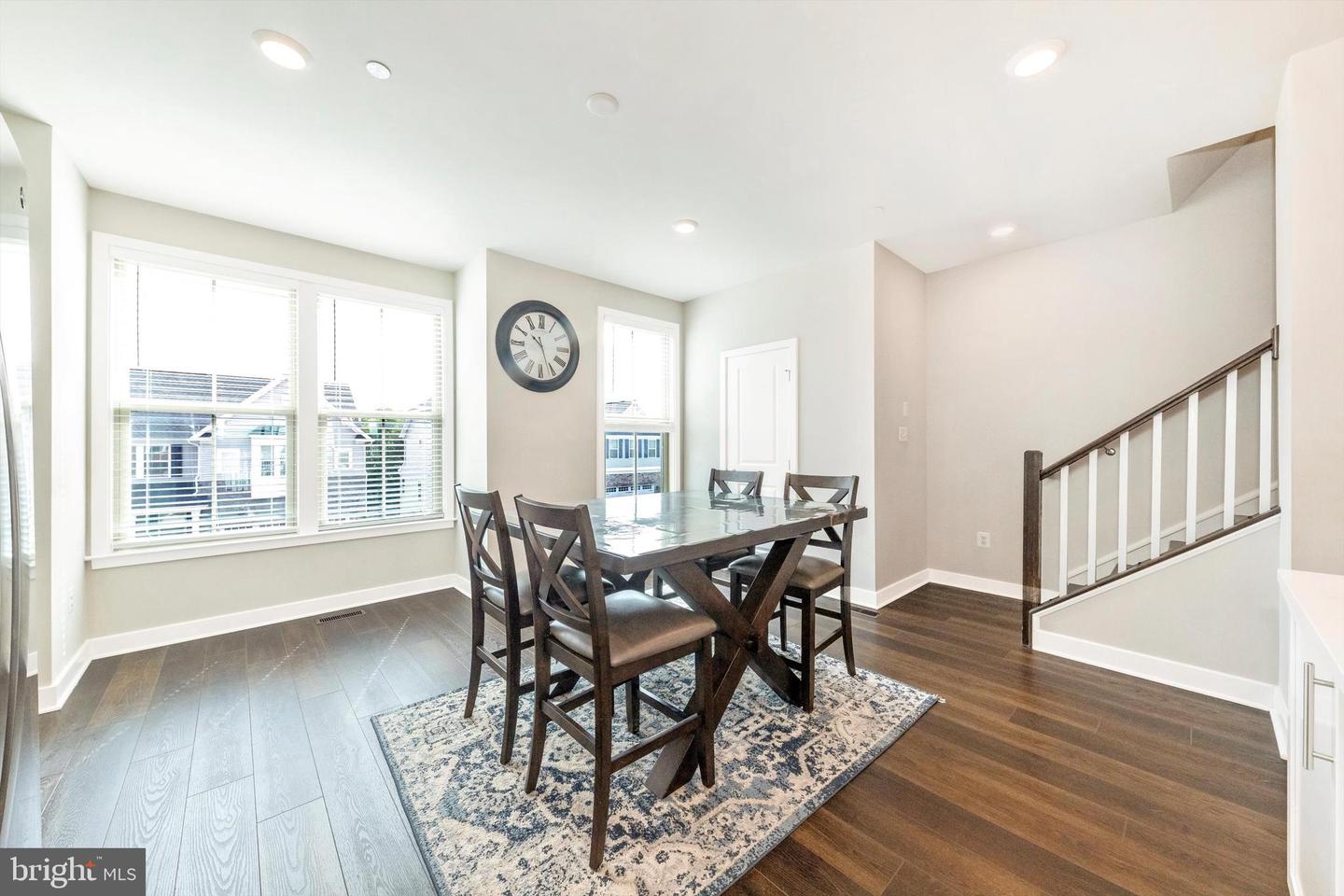 11119 Hazelnut Ln
