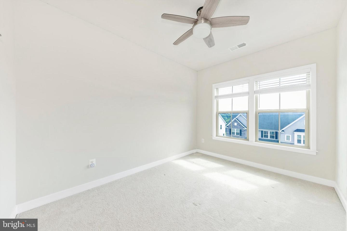 11119 Hazelnut Ln