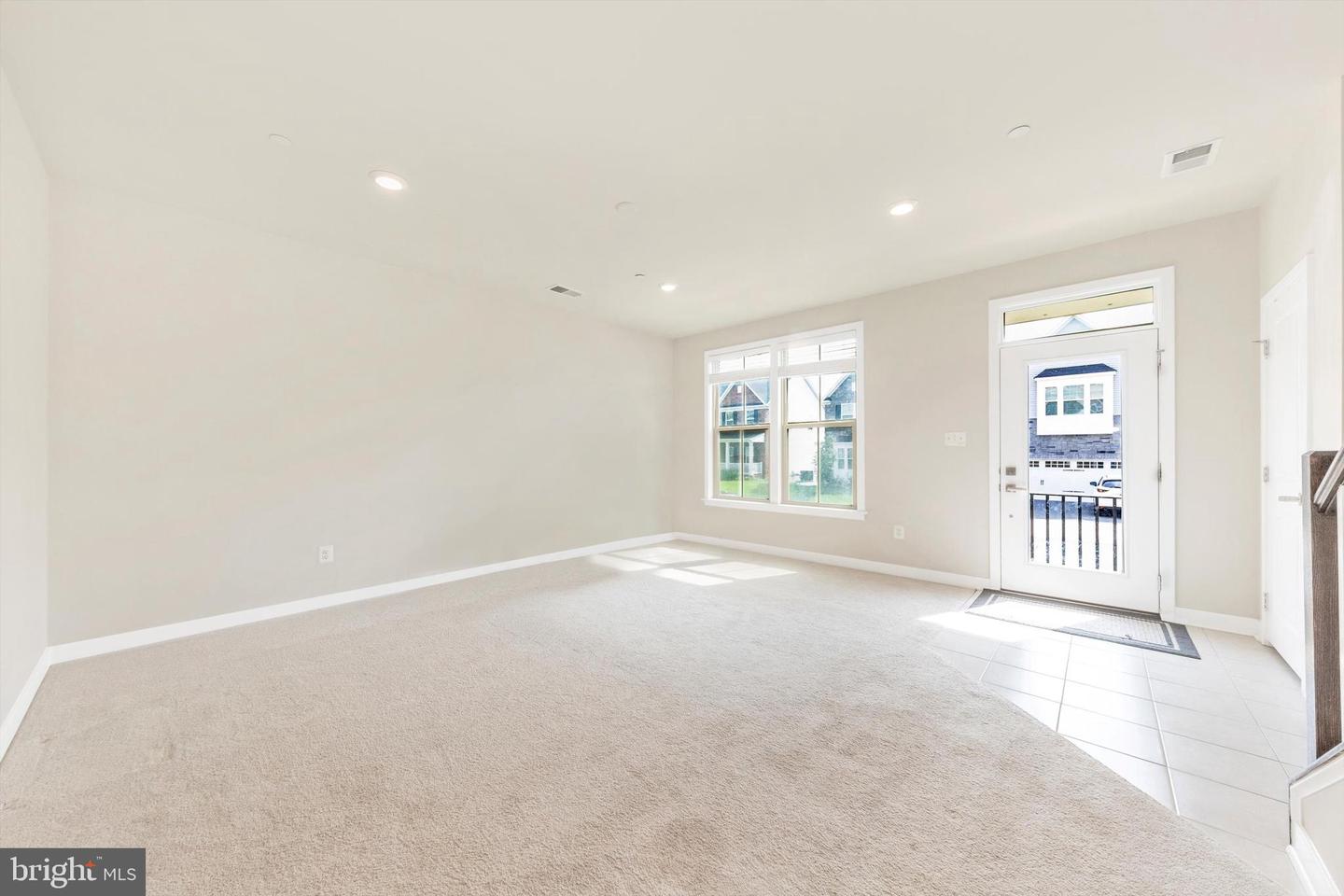 11119 Hazelnut Ln