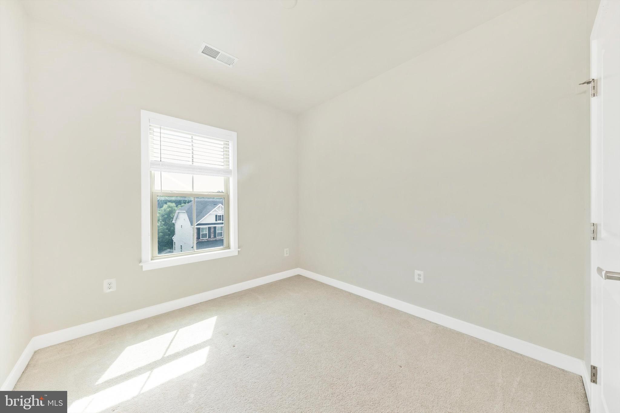 11119 Hazelnut Ln
