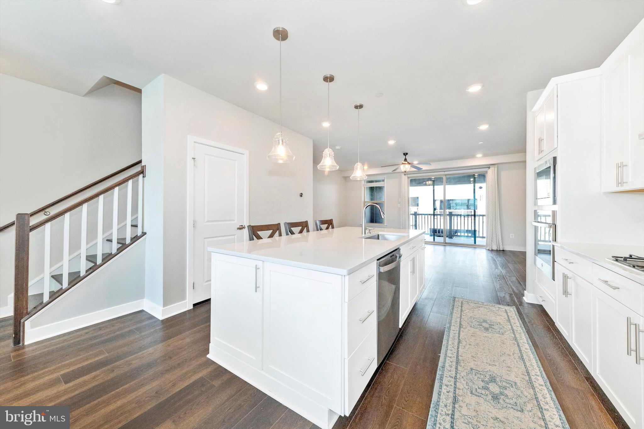 11119 Hazelnut Ln