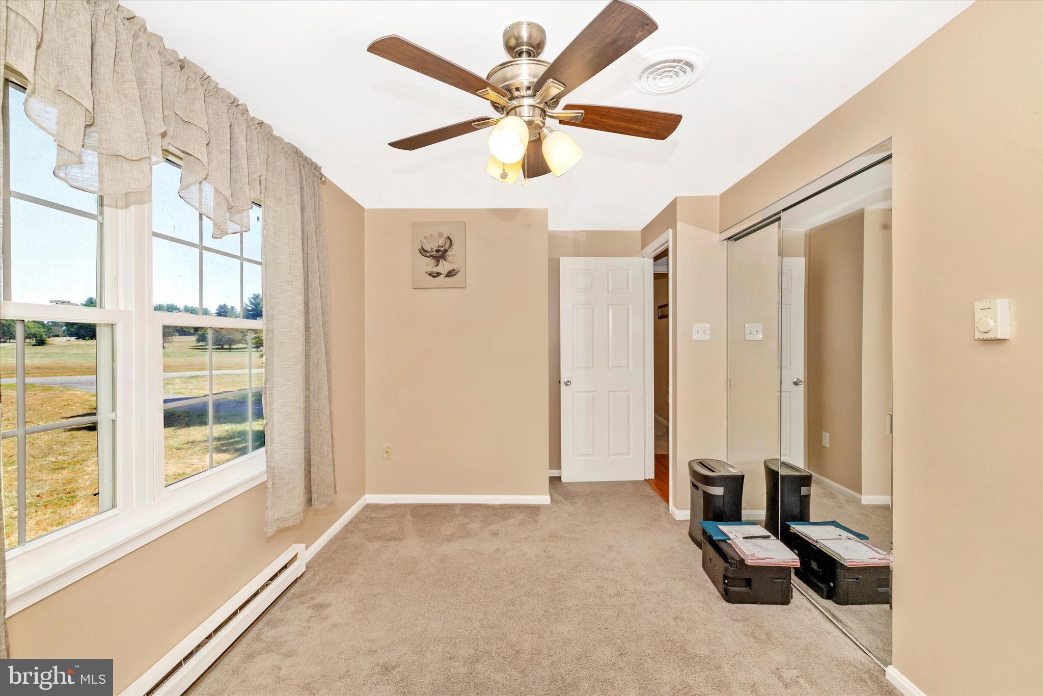2422 Doubs Ct