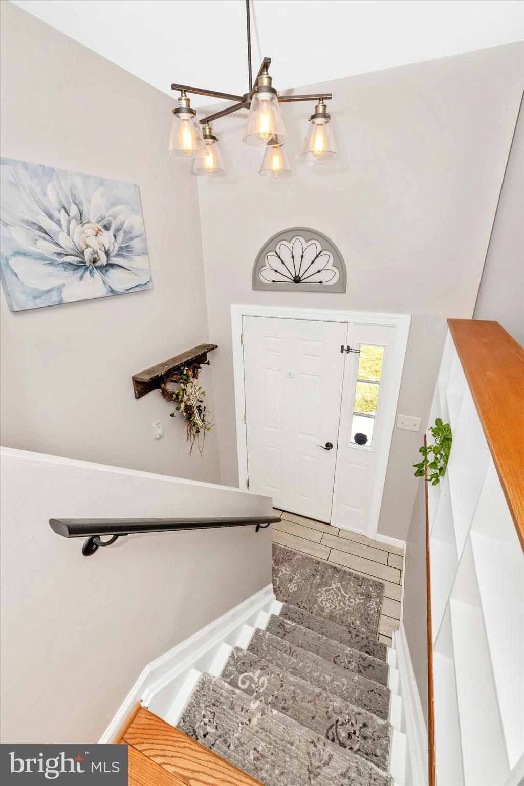 2422 Doubs Ct