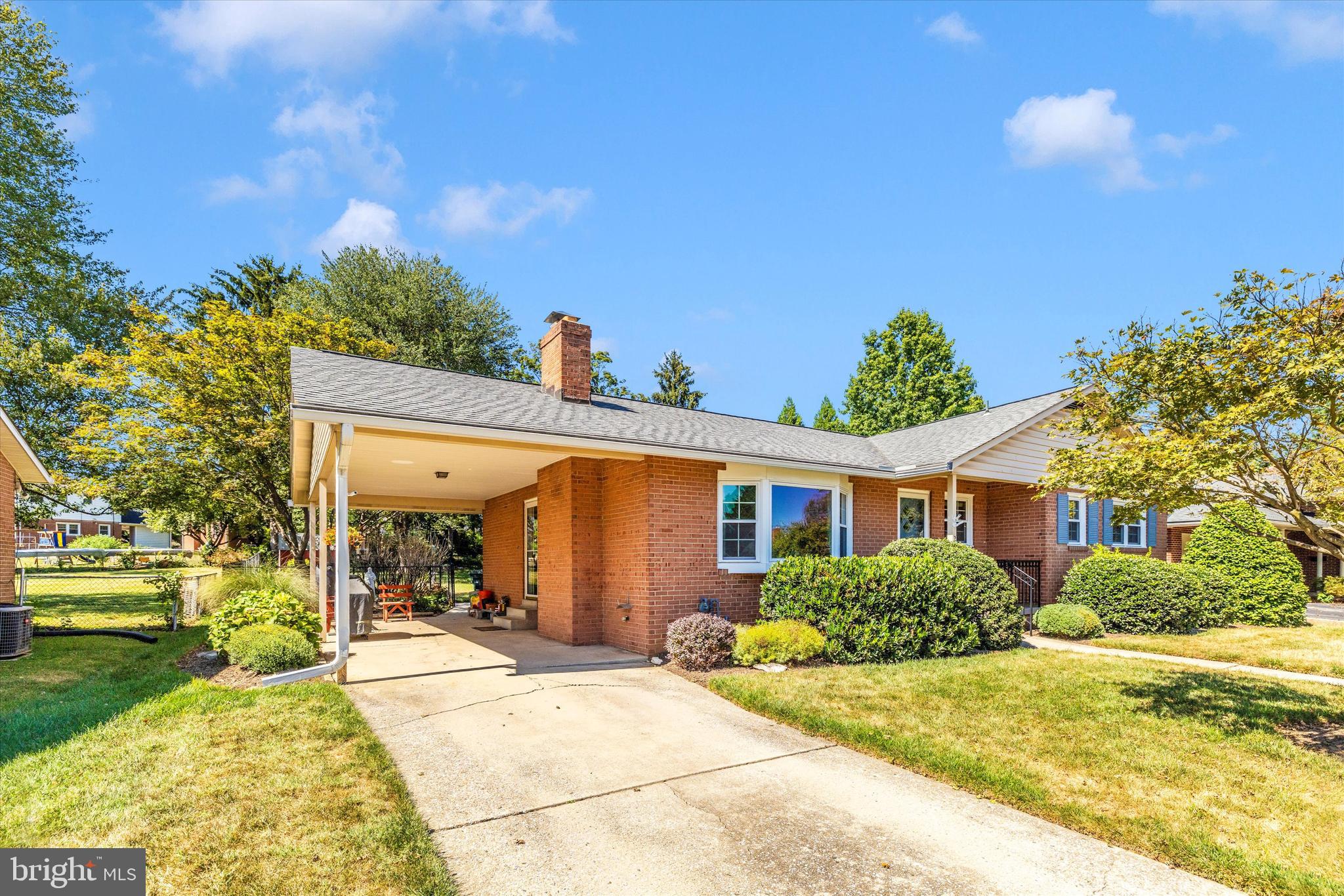 248 WYNGATE DRIVE