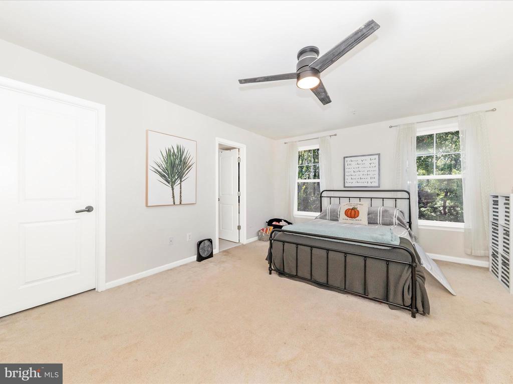 5634 SCOTT RIDGE PLACE