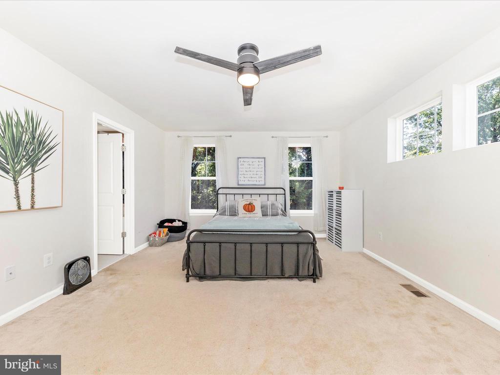 5634 SCOTT RIDGE PLACE