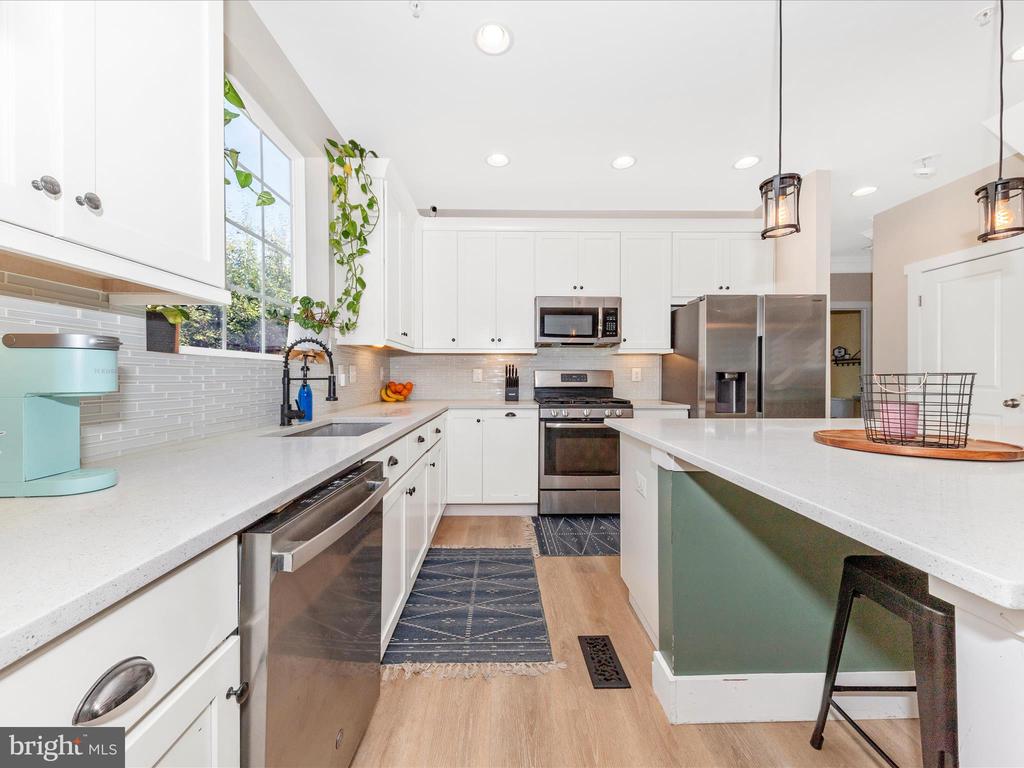 5634 SCOTT RIDGE PLACE