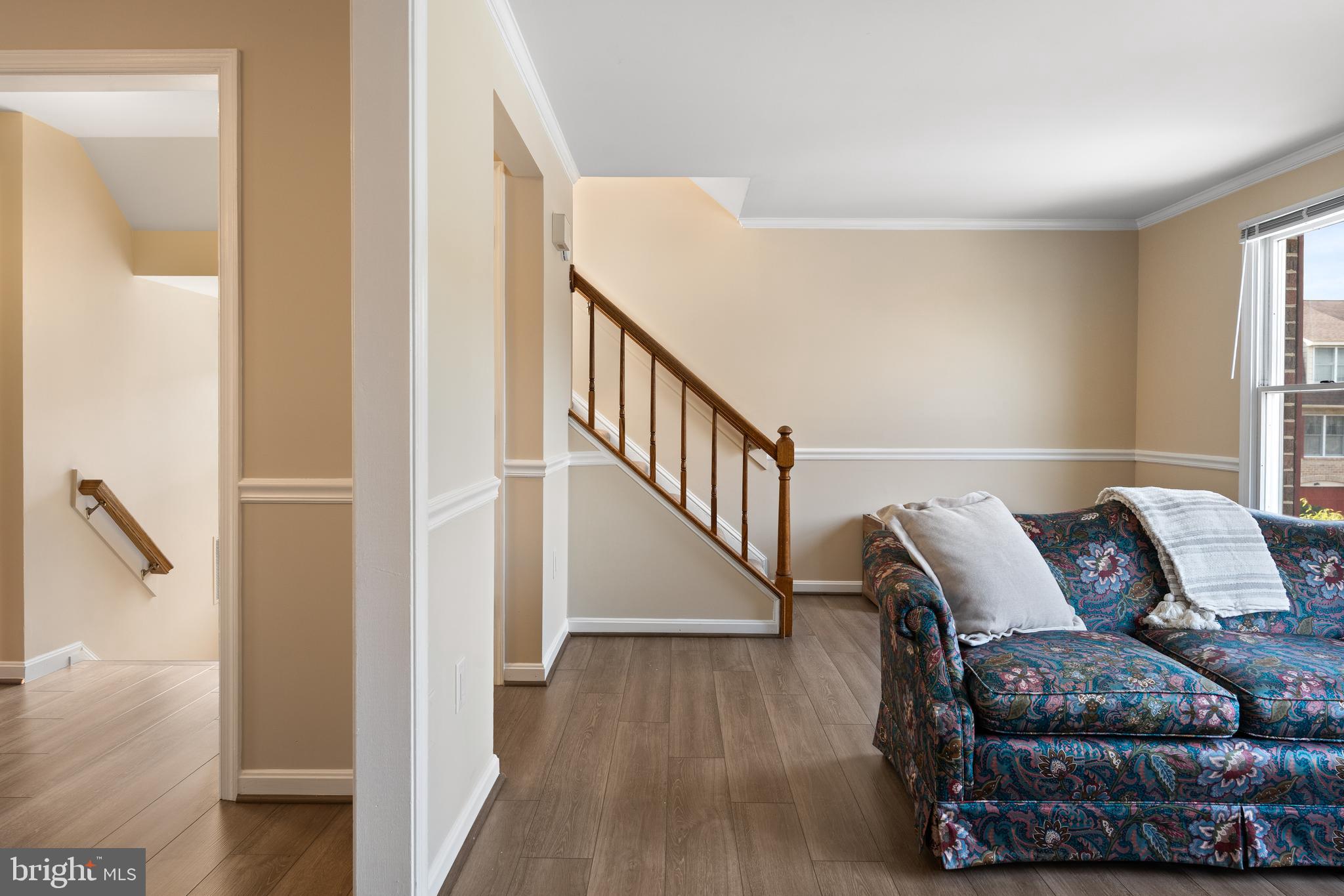 8028 HOLLOW REED COURT