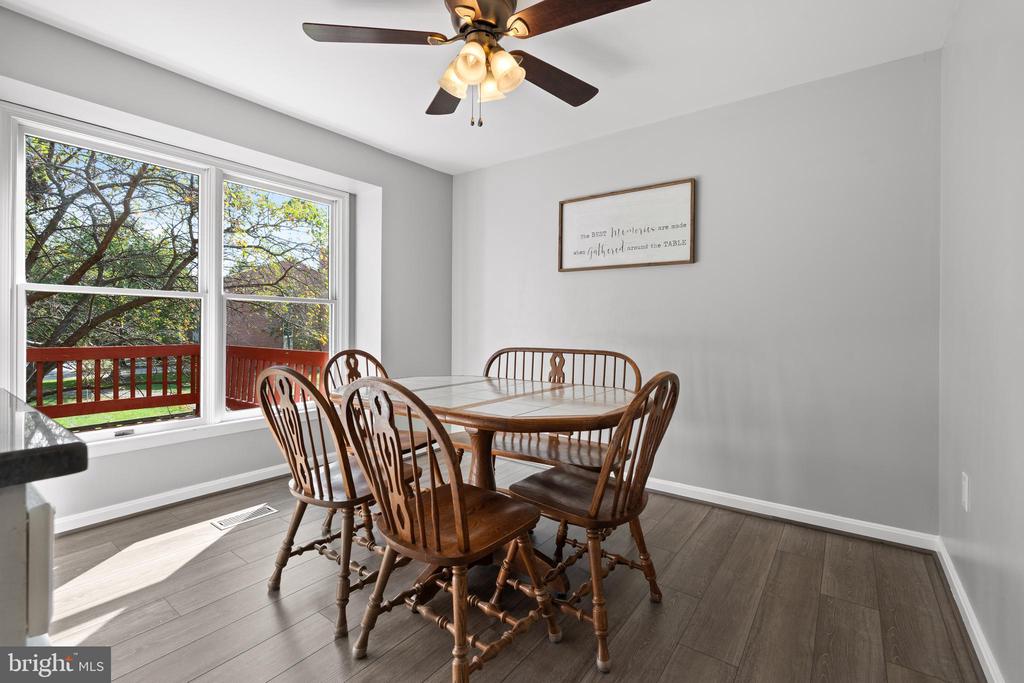 8028 HOLLOW REED COURT