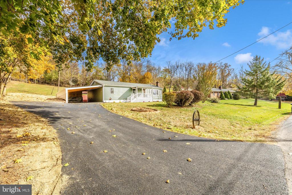 2802 MONUMENT ROAD