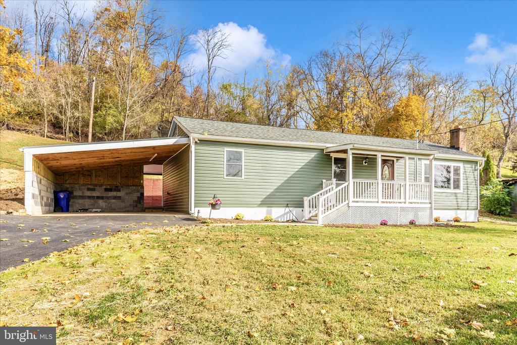 2802 MONUMENT ROAD