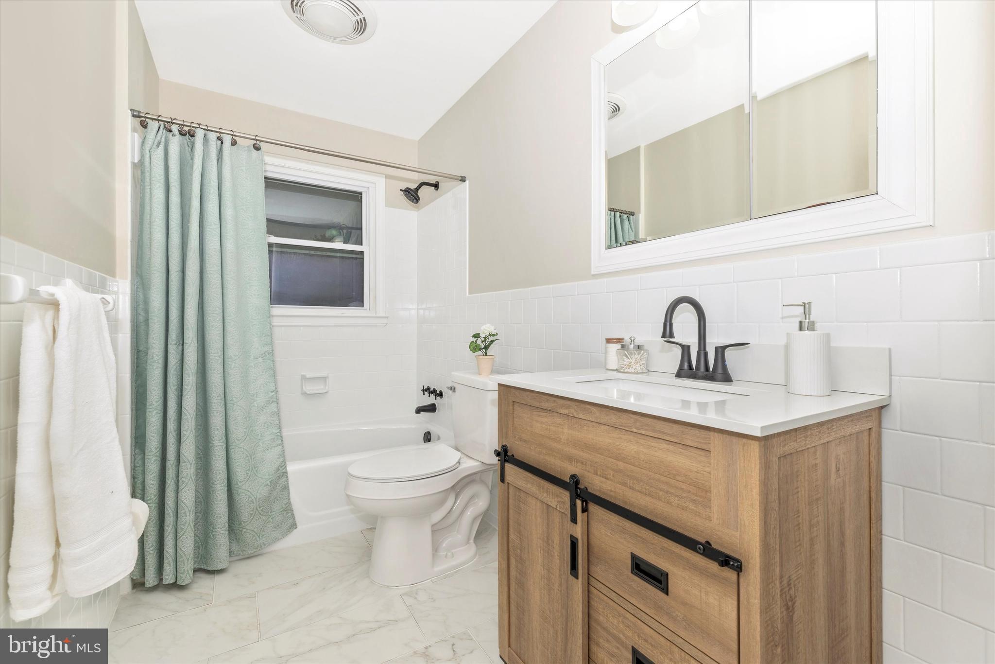 8116 BROADVIEW DRIVE