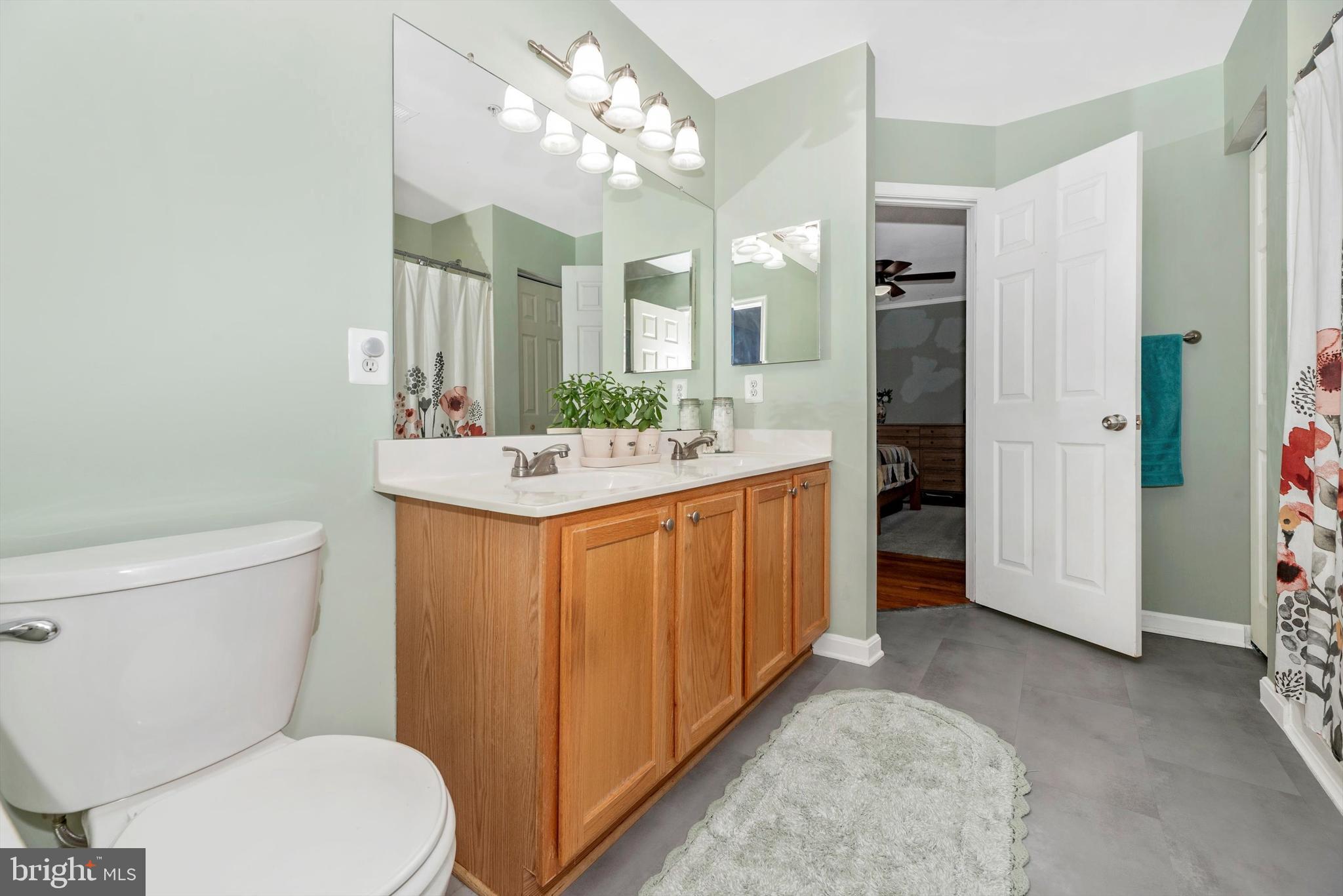 617 HOLLOWSTONE ROAD