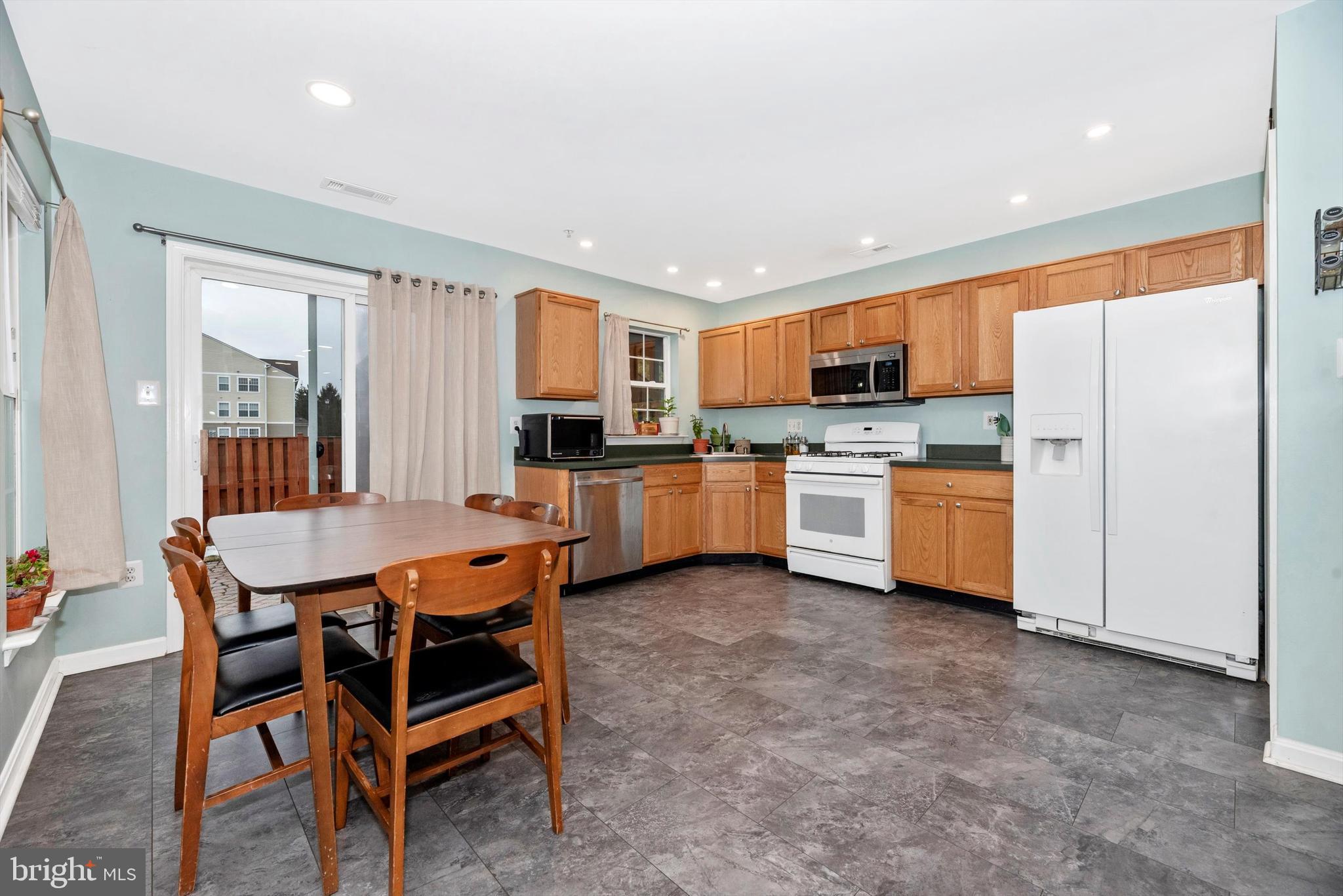 617 HOLLOWSTONE ROAD