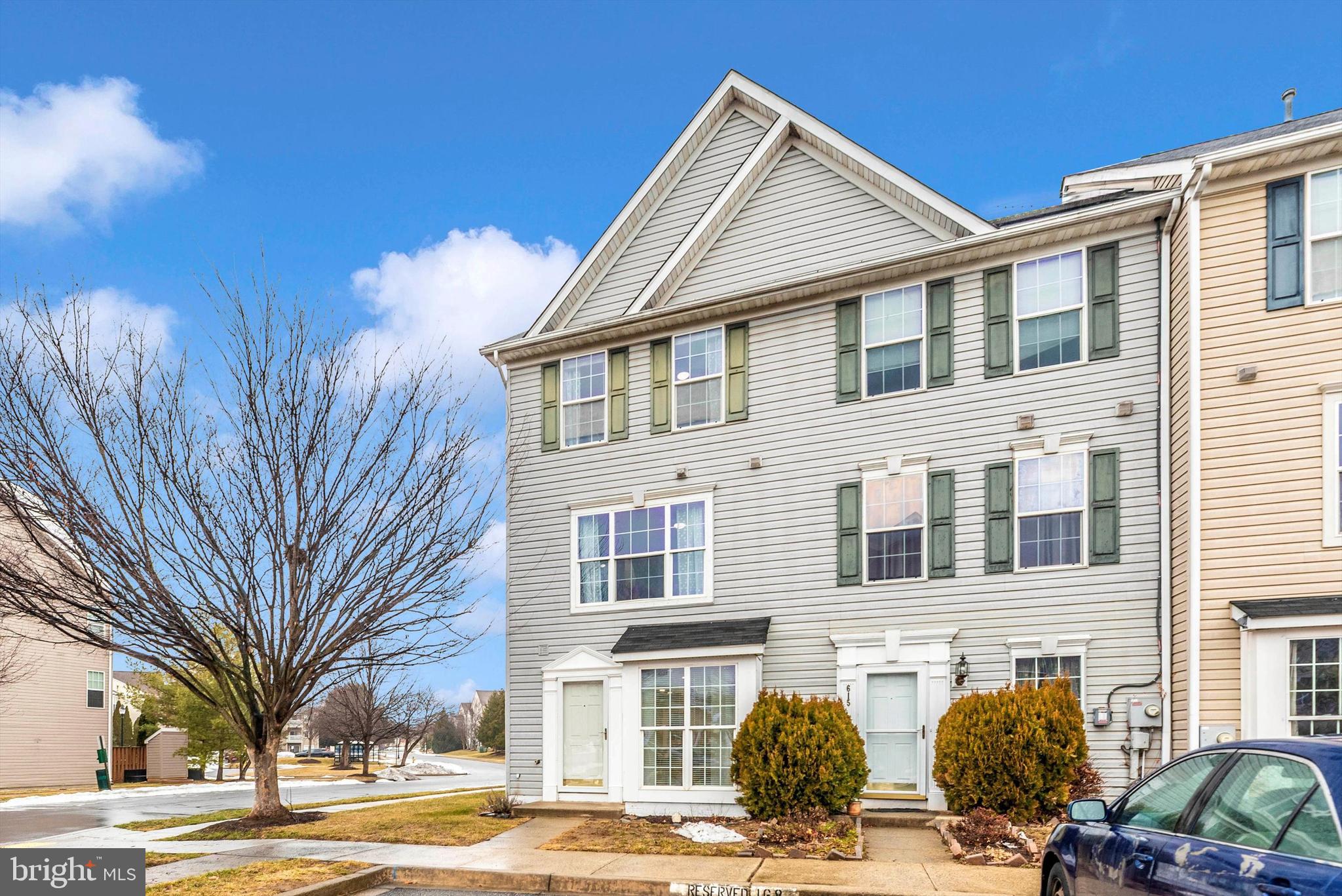 617 HOLLOWSTONE ROAD