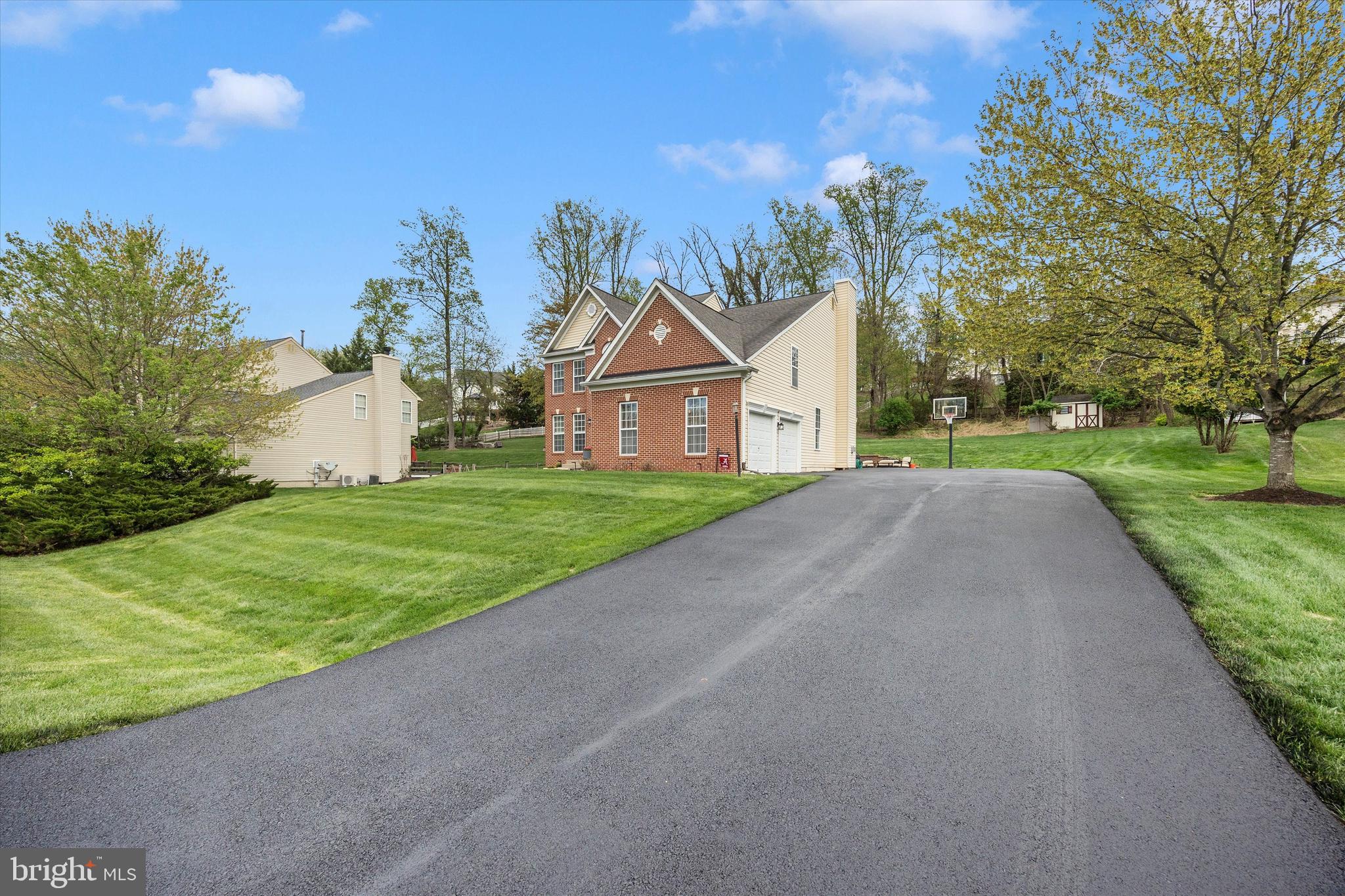 5867 WINTER OAKS PLACE