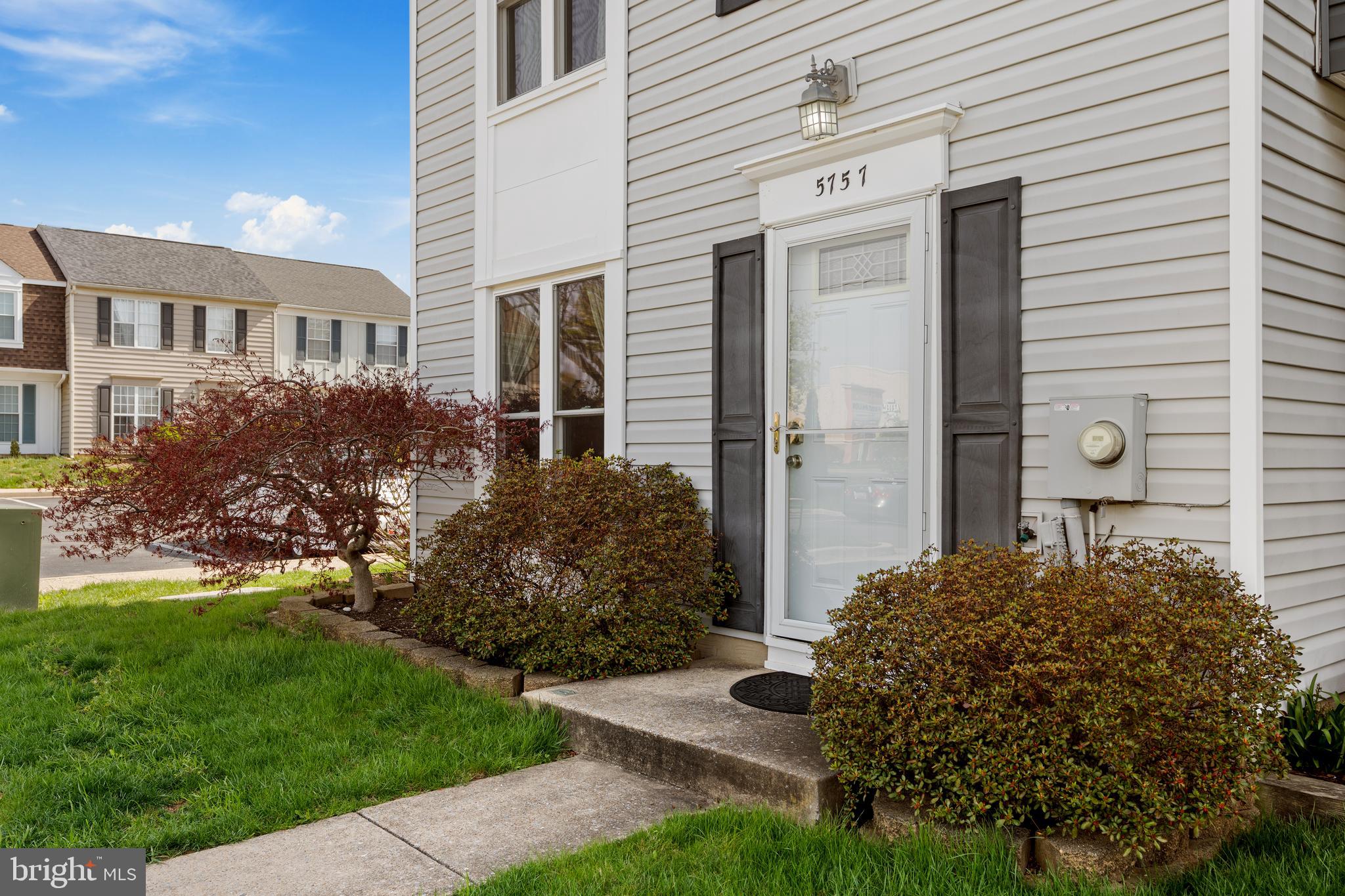 5757 SUNSET VIEW LANE