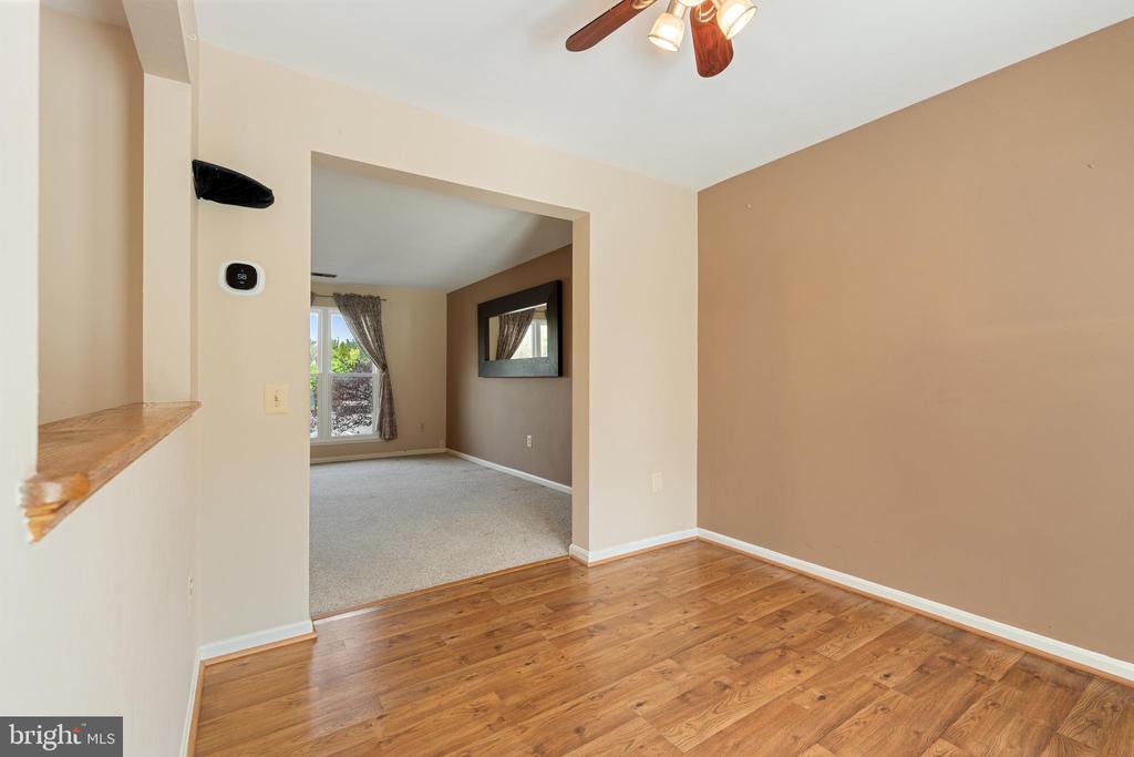 5757 SUNSET VIEW LANE