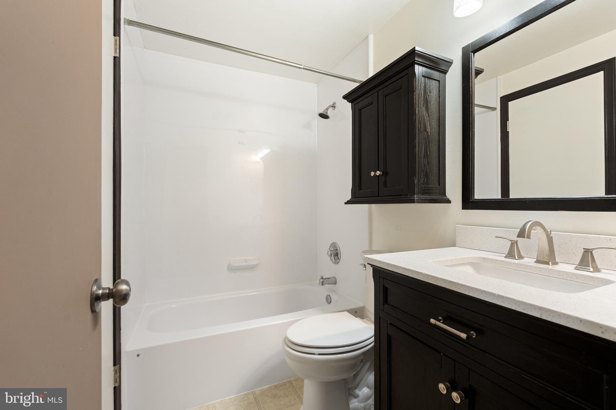 5757 SUNSET VIEW LANE