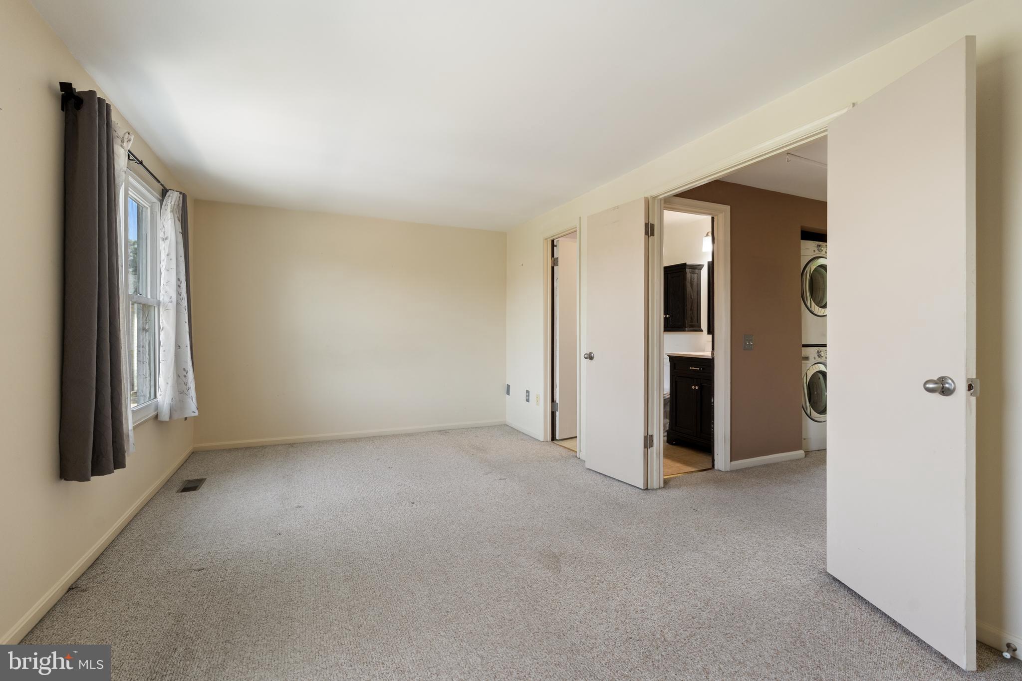 5757 SUNSET VIEW LANE