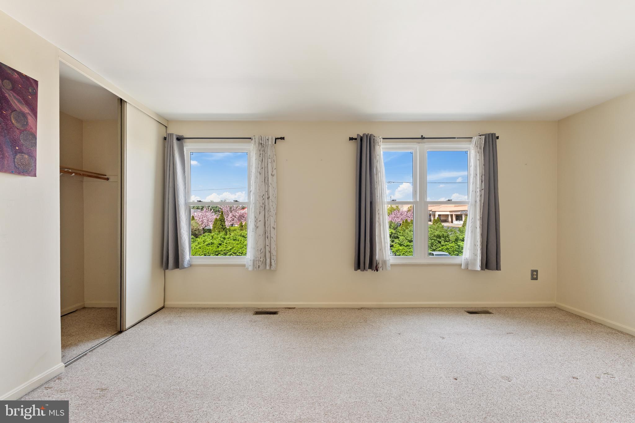 5757 SUNSET VIEW LANE