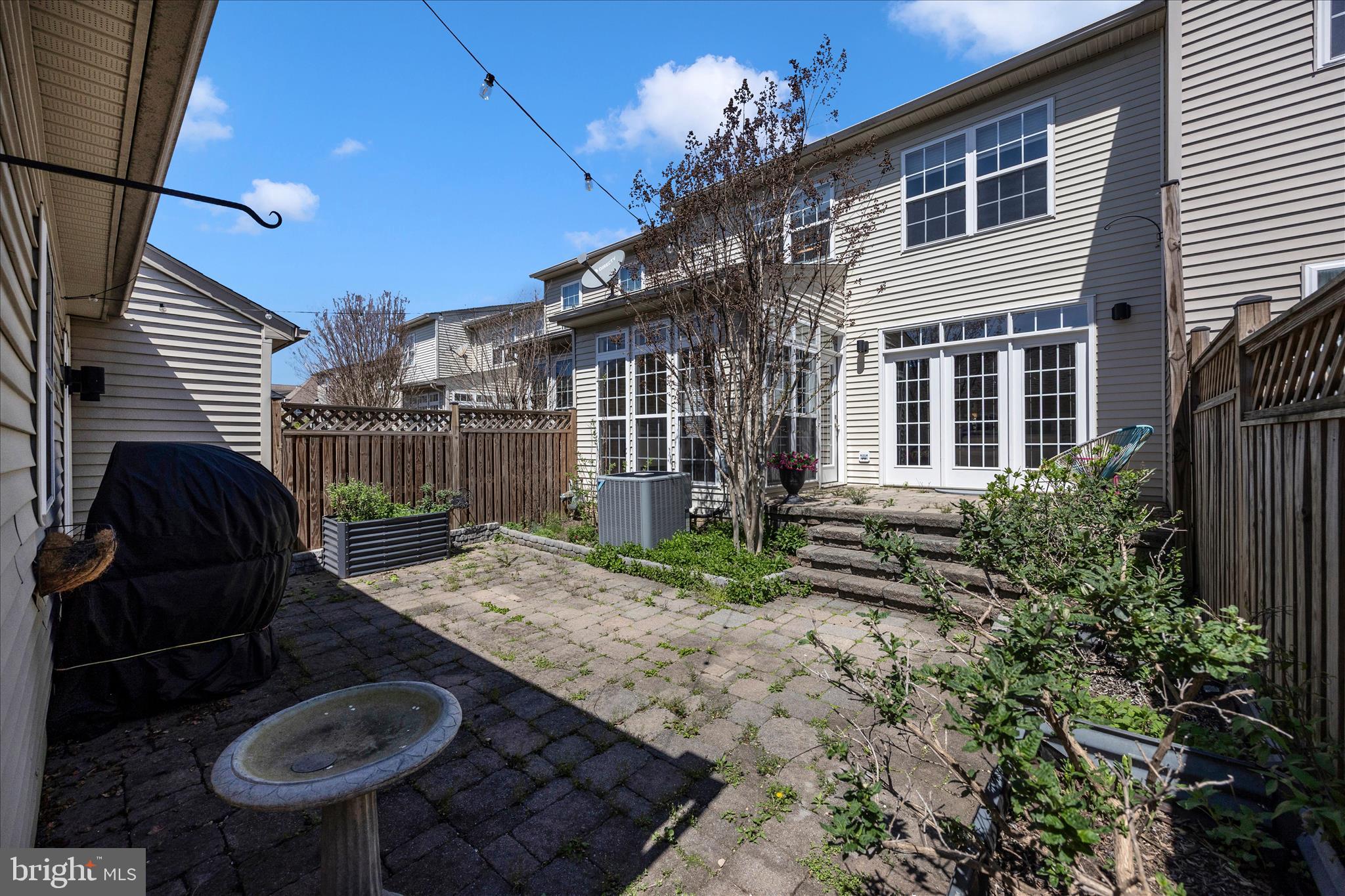 2605 ISLAND GROVE BOULEVARD