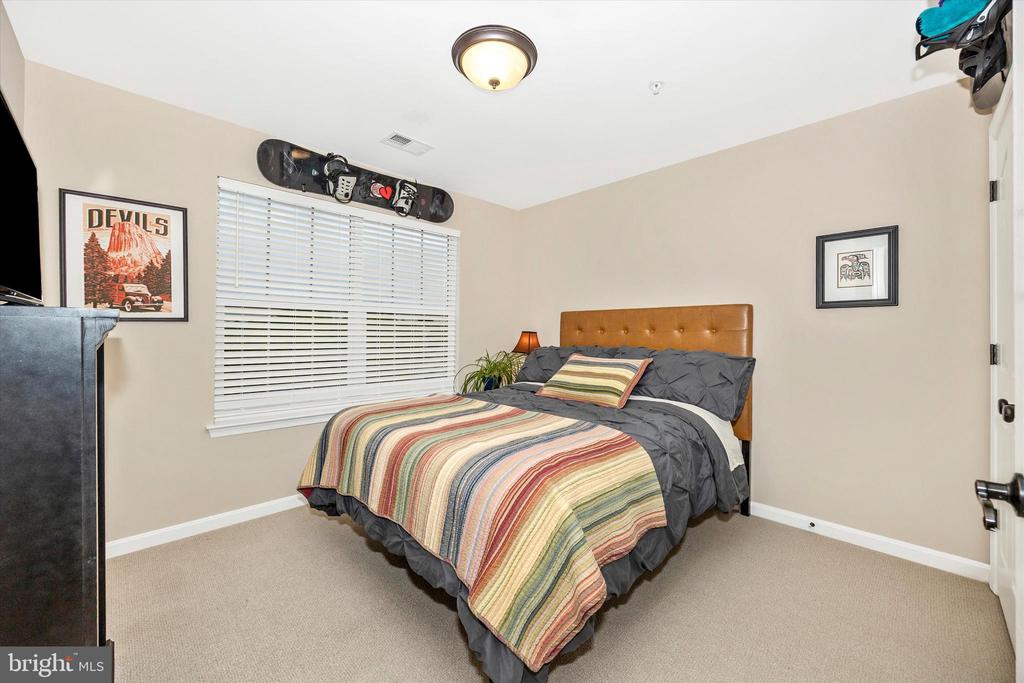 1133 WILCOX COURT