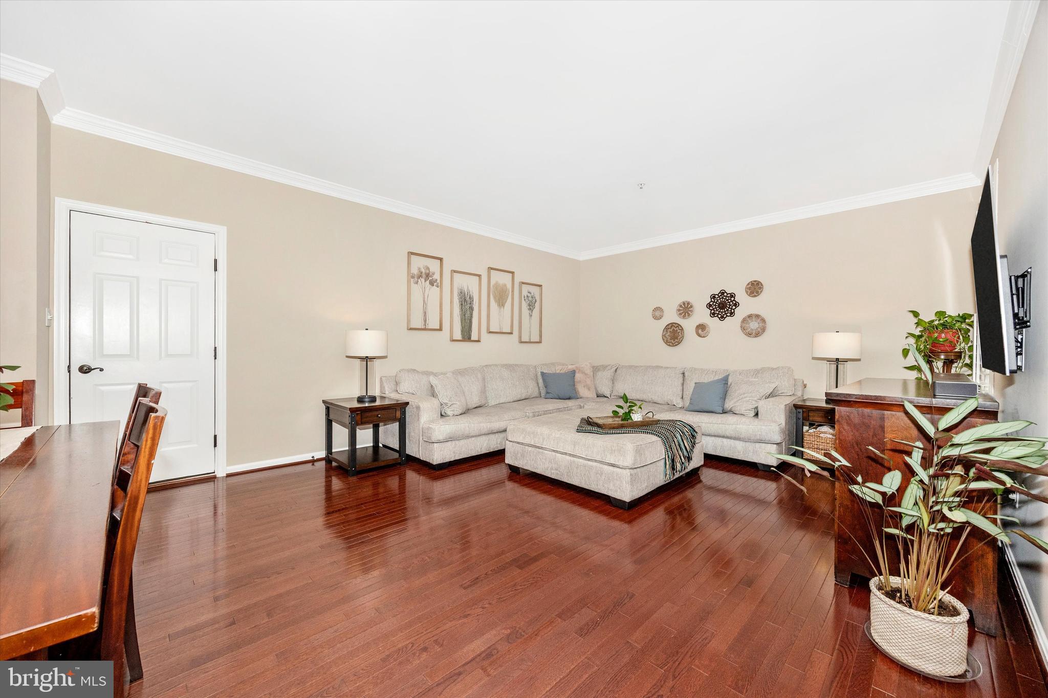 1133 WILCOX COURT