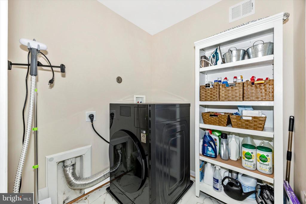 1133 WILCOX COURT