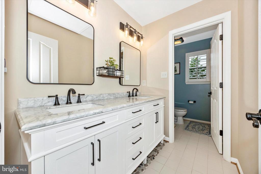 1133 WILCOX COURT