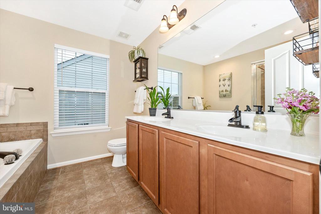 1133 WILCOX COURT