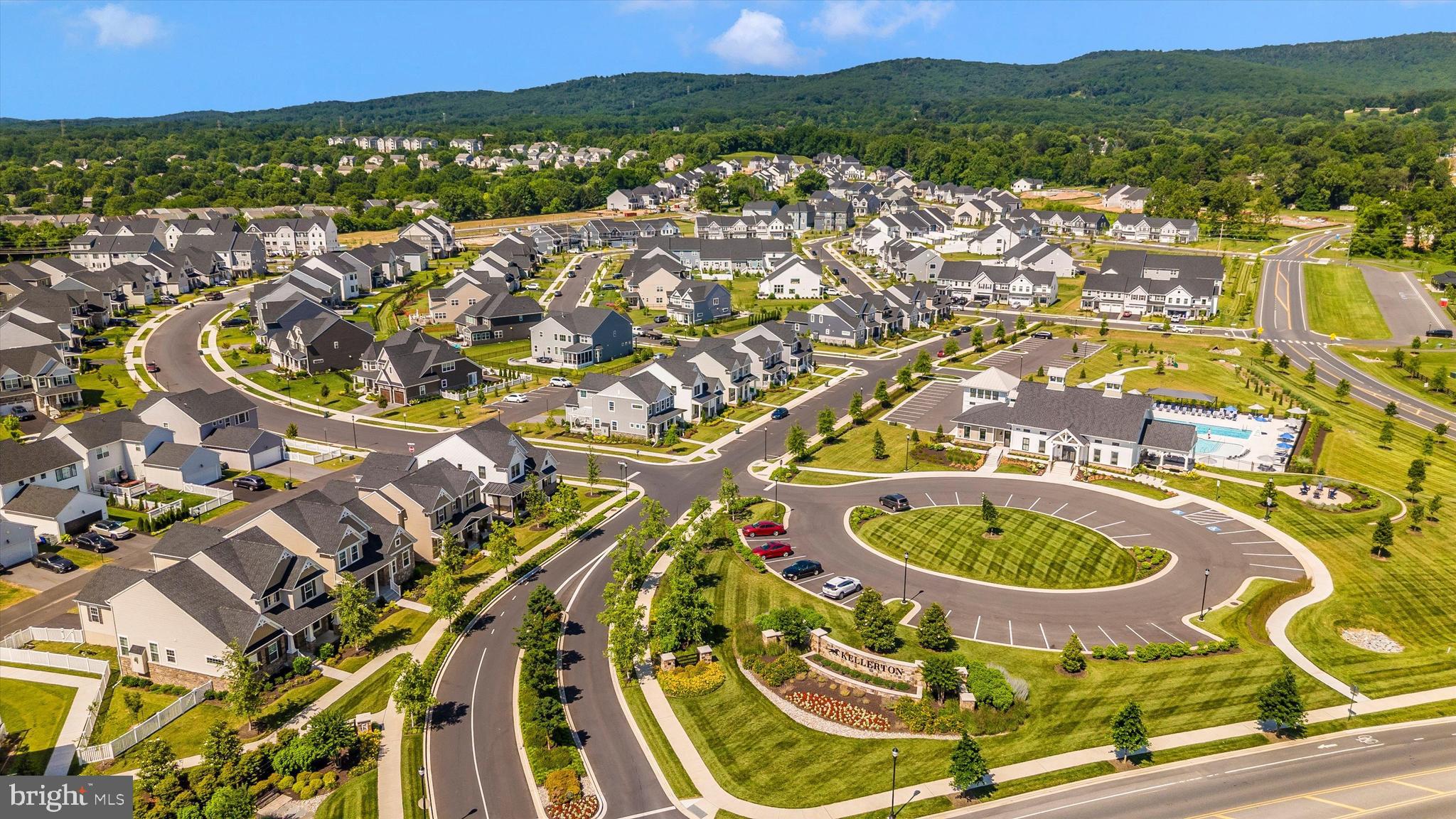 2916 FENCE BUSTER CT