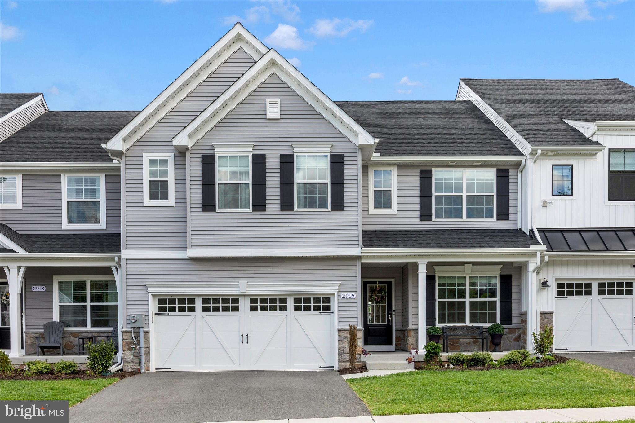 2916 FENCE BUSTER CT