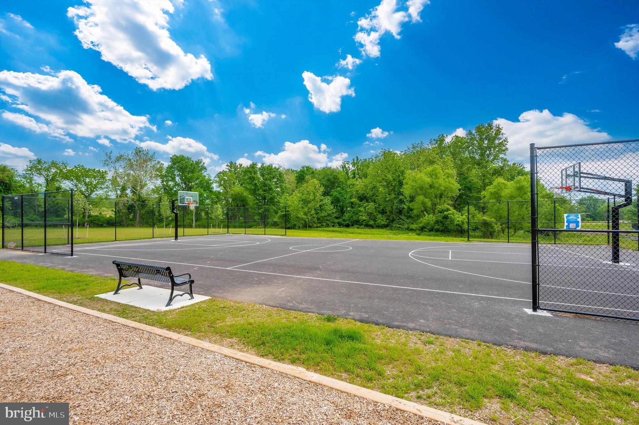 2916 FENCE BUSTER CT