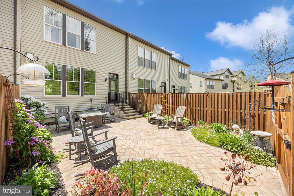 6943 COUNTRY CLUB TERRACE